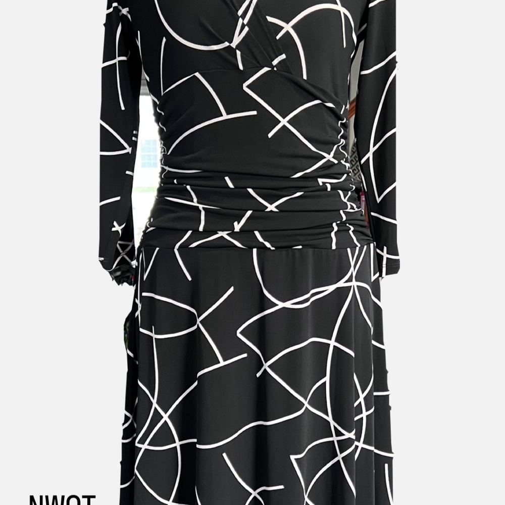 Black and White Geometric Dress